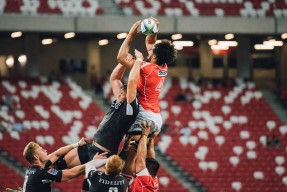 爱游戏体育-骑士新秀表现稳定主教练称其有望打进轮换，骑士历年新秀